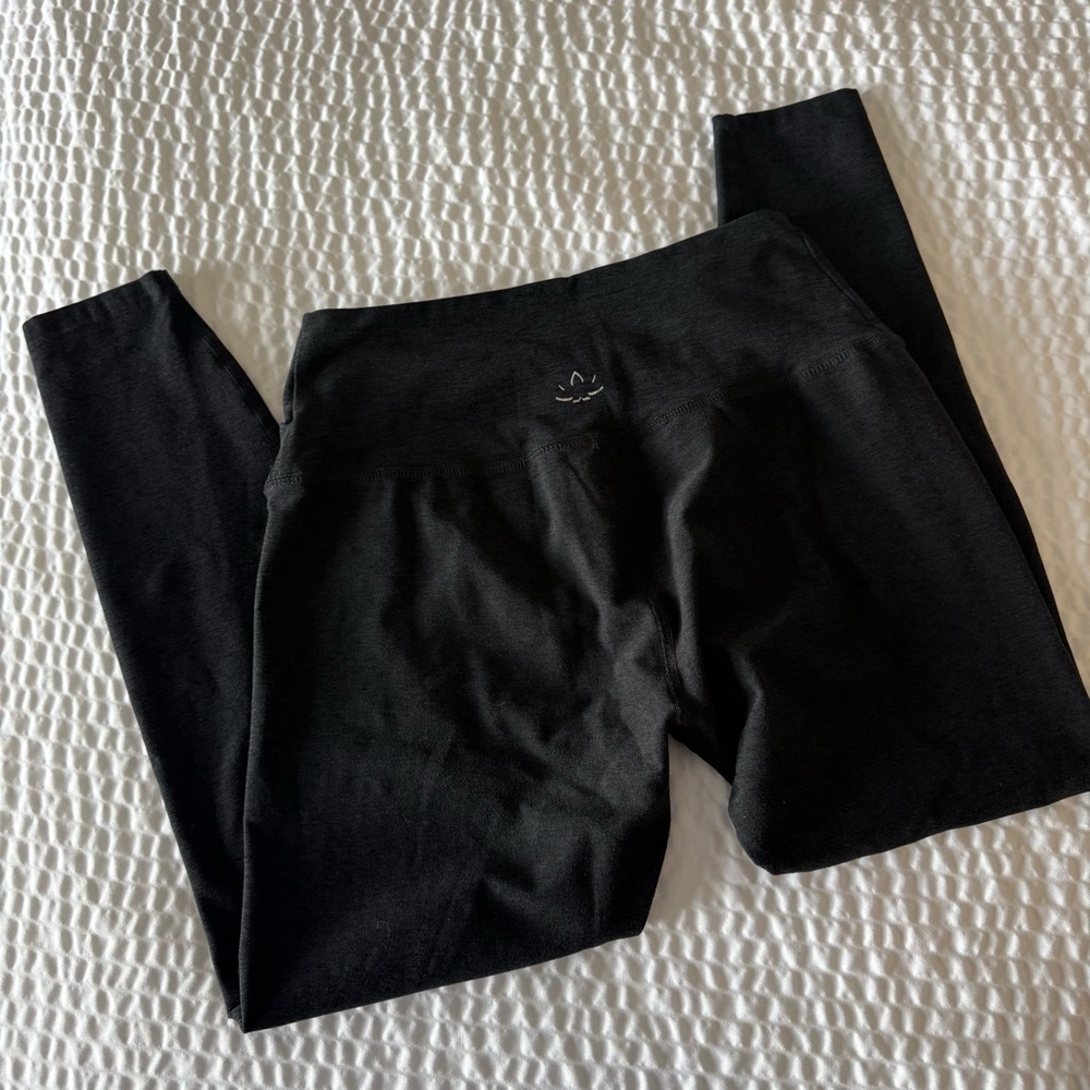 Beyond Yoga Leggings Large